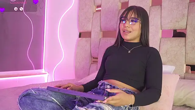 Petitte Mussa online show from March 28, 4:01 am