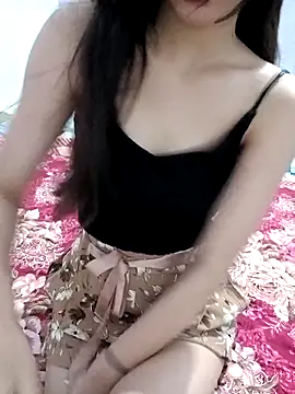 Snapshot of sexy_nadhu chatting on April 29, 3:21 am sexy nadhu online show from April 29, 3:21 am