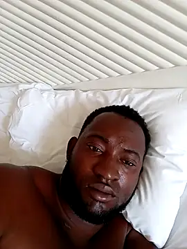 Snapshot of _punta_cana chatting on April 4, 2:25 pm punta cana online show from April 4, 2:25 pm