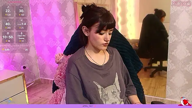 Snapshot of Cloee_tay1 chatting on March 15, 1:39 pm Cloee tay1 online show from March 15, 1:39 pm