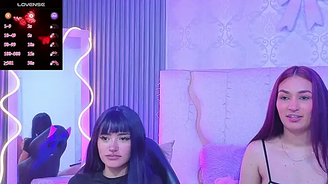 Snapshot of Cloee_tay1 chatting on March 31, 11:38 pm Cloee tay1 online show from March 31, 11:38 pm