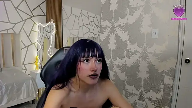 Cloee tay1 online show from April 25, 12:02 am
