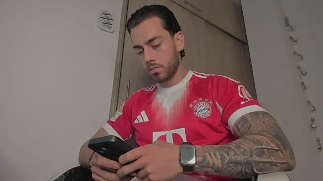 Axel  Blaze online show from March 18, 12:19 pm