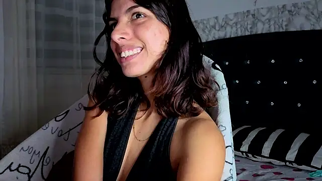cutninasky online show from May 21, 1:56 am