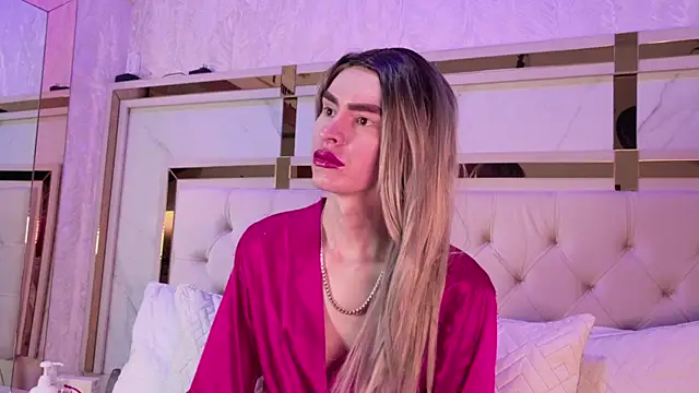 kamilla rossi online show from May 12, 7:11 pm