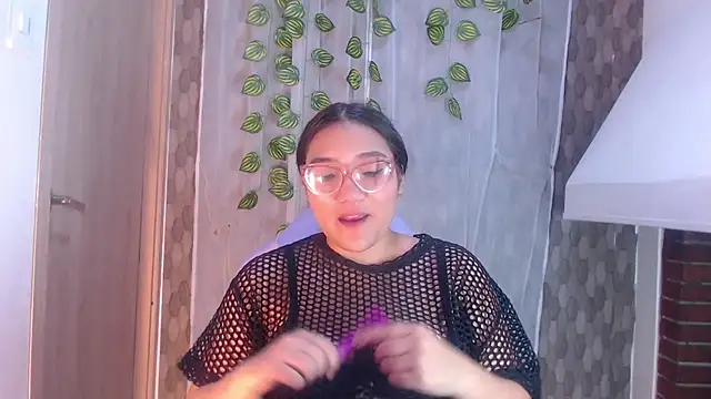 anyela donecm online show from May 11, 7:22 pm