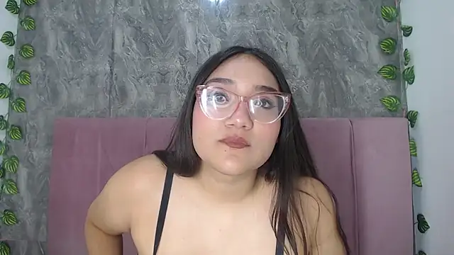 anyela donecm online show from May 16, 7:56 pm