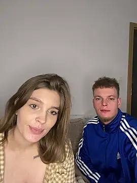 Snapshot of Dencchikk22 chatting on March 19, 2:54 pm Dencchikk22 online show from March 19, 2:54 pm