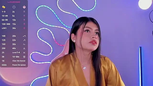 miacapone online show from March 23, 2:21 pm