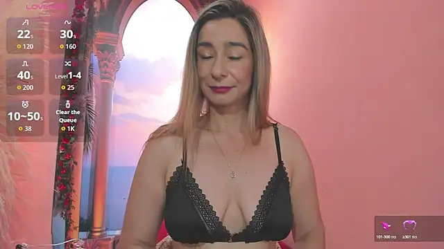 Snapshot of Madam_Dalila chatting on May 9, 12:21 pm Madam Dalila online show from May 9, 12:21 pm