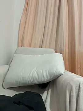 Snapshot of paula_p07 chatting on April 1, 10:05 am paula p07 online show from April 1, 10:05 am