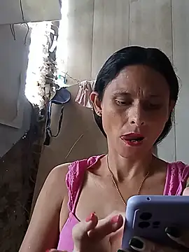 yuliitza4 online show from May 19, 2:01 pm