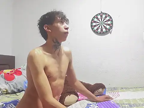 Trevordonson milf online show from March 16, 3:56 am