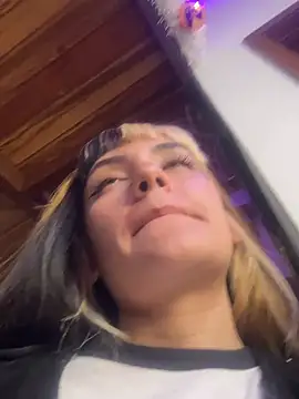 Sara 92 online show from March 27, 5:23 pm