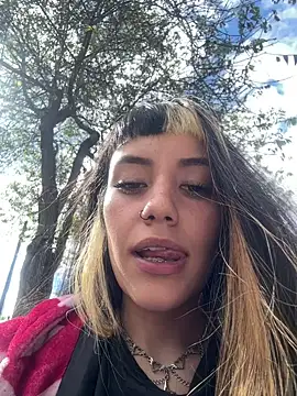 Sara 92 online show from May 26, 7:43 pm