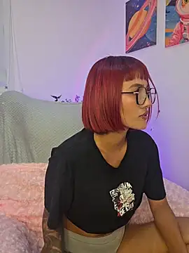 Snapshot of Nixtaylor1 chatting on April 4, 11:35 pm Nixtaylor1 online show from April 4, 11:35 pm