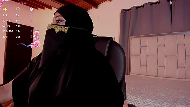 Snapshot of zafiro_ziz chatting on March 16, 12:31 pm zafiro ziz online show from March 16, 12:31 pm