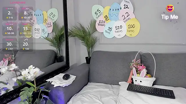 Kathyharriiss online show from April 3, 11:52 am