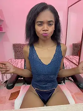 Snapshot of camila_avila chatting on March 24, 3:33 am camila avila online show from March 24, 3:33 am