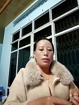 JenyLy68 online show from March 5, 9:55 pm