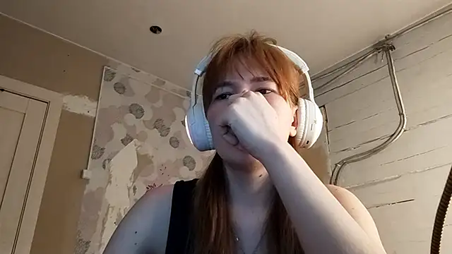 DinaFirebird online show from March 3, 5:24 am