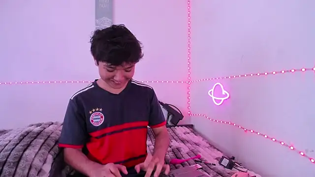 Snapshot of Kody_Royale chatting on March 14, 6:35 pm Kody Royale online show from March 14, 6:35 pm