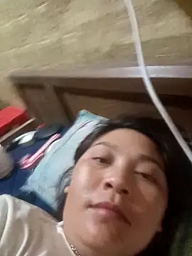 Linhna20 online show from March 24, 7:30 pm