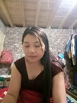 Linhna20 online show from March 29, 1:22 pm