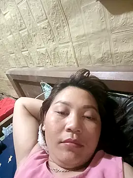 Linhna20 online show from March 30, 11:06 pm