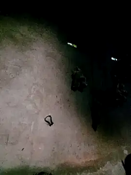 Linhna20 online show from March 31, 11:21 am