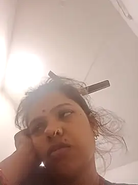 Hot chani online show from April 29, 12:05 am