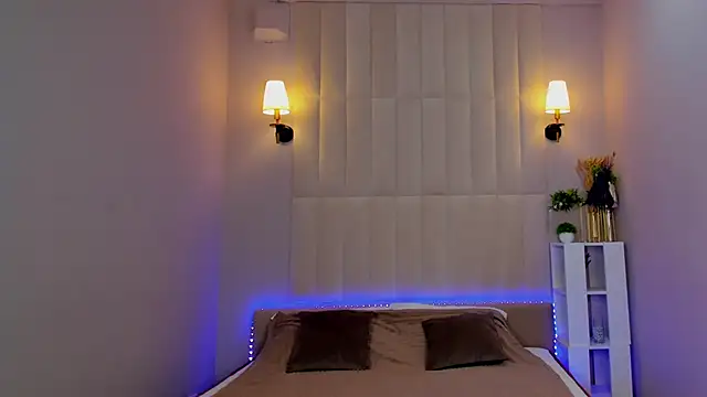 Kiva Rice online show from March 26, 1:44 am