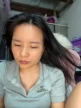 Ivy Trix2 online show from May 6, 2:44 pm
