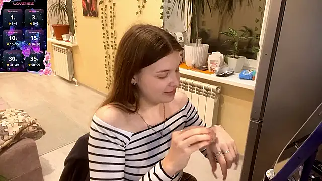 Snapshot of TracyDenoon chatting on March 5, 4:03 pm TracyDenoon online show from March 5, 4:03 pm