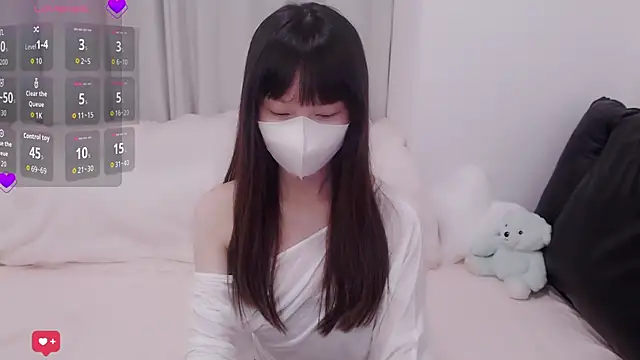 AiIris1 online show from May 12, 1:19 pm