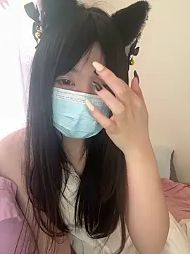 SevenSeven-7777 online show from March 10, 7:35 am