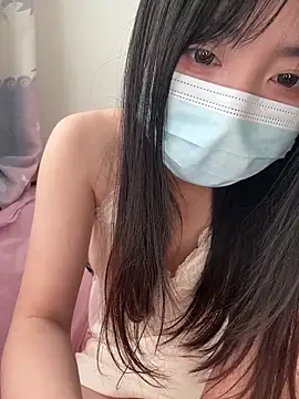 SevenSeven-7777 online show from March 11, 4:07 am