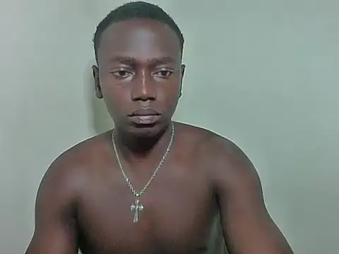 Snapshot of darkerberryguy chatting on March 11, 3:56 am darkerberryguy online show from March 11, 3:56 am