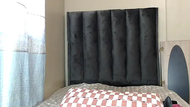 LexyDiana online show from April 29, 6:06 am