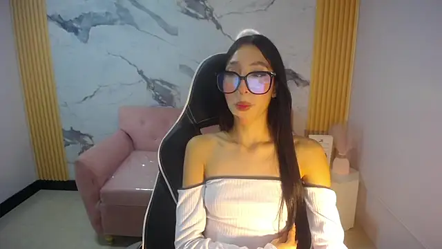 Snapshot of Roma_ch1 chatting on March 20, 12:54 pm Roma ch1 online show from March 20, 12:54 pm