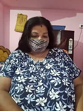 Snapshot of tamil_lathikaaa chatting on May 12, 9:39 am tamil lathikaaa online show from May 12, 9:39 am