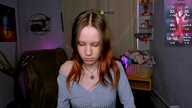 cassandra nik online show from March 30, 6:14 am