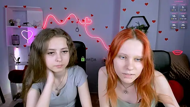 cassandra nik online show from May 18, 1:06 pm