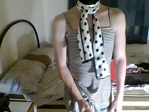 Snapshot of baddboy19 chatting on April 14, 5:13 am baddboy19 online show from April 14, 5:13 am