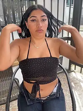 Snapshot of GeorgiaPink_ chatting on March 19, 7:51 pm GeorgiaPink online show from March 19, 7:51 pm