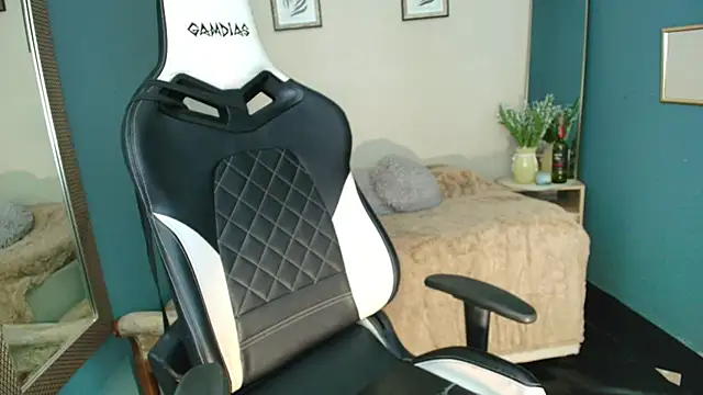 MaraSol online show from March 13, 10:11 am