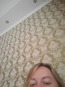 ChristinaYork online show from June 23, 7:06 am