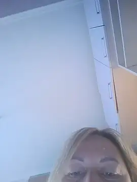 ChristinaYork online show from June 25, 5:07 am