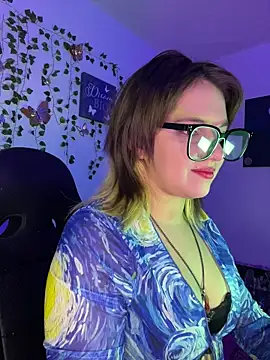 Snapshot of aurora_bela chatting on March 14, 2:50 am aurora bela online show from March 14, 2:50 am