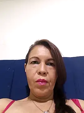 celeste kiss  online show from May 15, 3:24 am